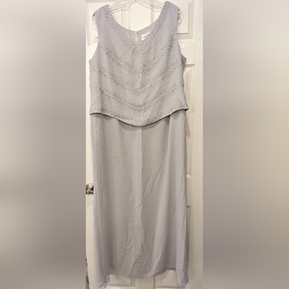Karen Miller gray formal long sleeveless beedes sequence gown dress size XL